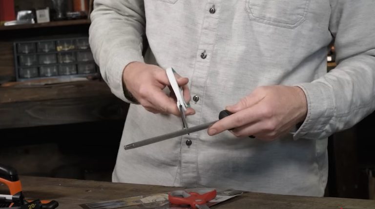 How to Sharpen Scissors With Knife Sharpener Rod