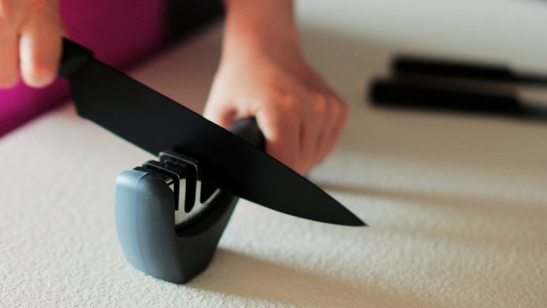 Best Knife Sharpeners Under 